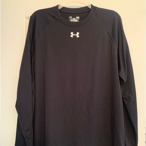 Great condition, men’s black long sleeve shirt